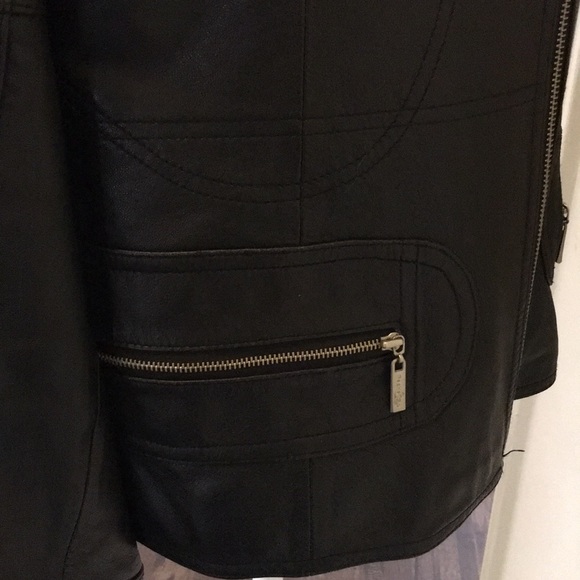 Leather Jacket. - Picture 6 of 8